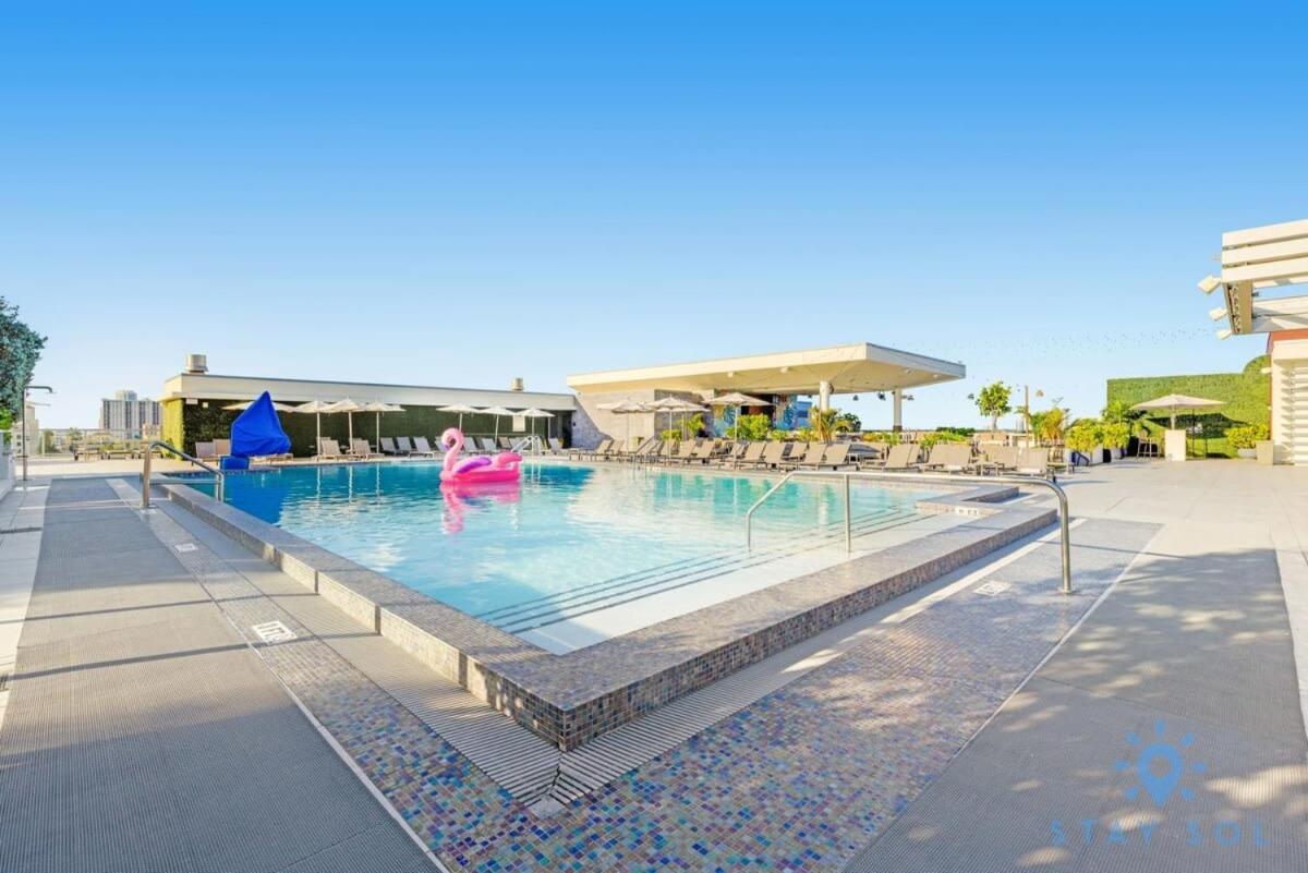 Best Stay - Rooftop Pool & Hot Tub - Hollywood Beach Dış mekan fotoğraf